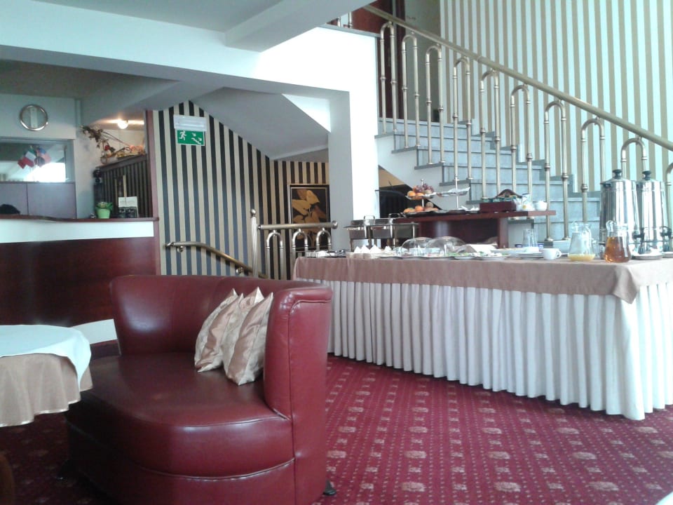 Restaurant und büffet Hotel Korona