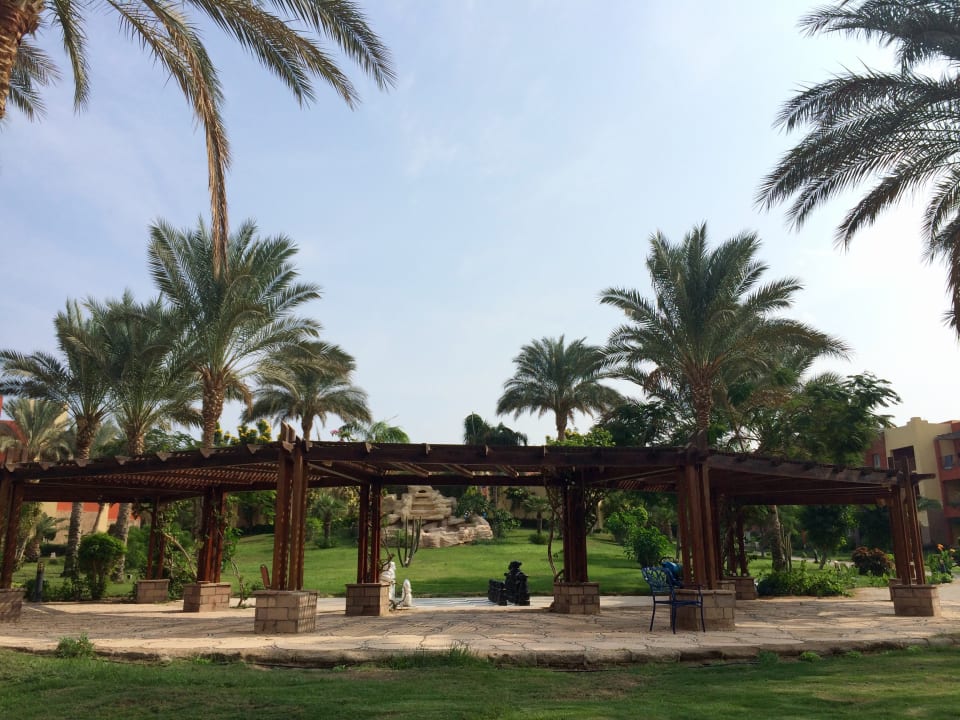 Gartenanlage SUNRISE Cardina Resort
