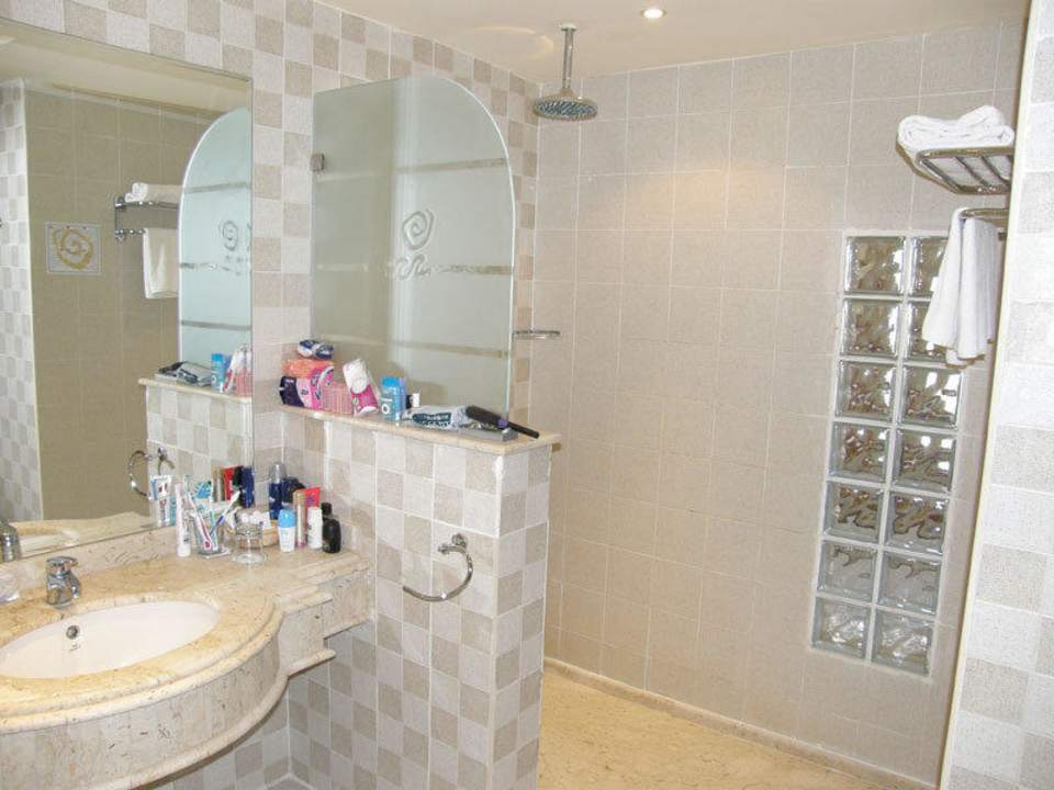 Łazienka Hotel Tropicana Azure Club