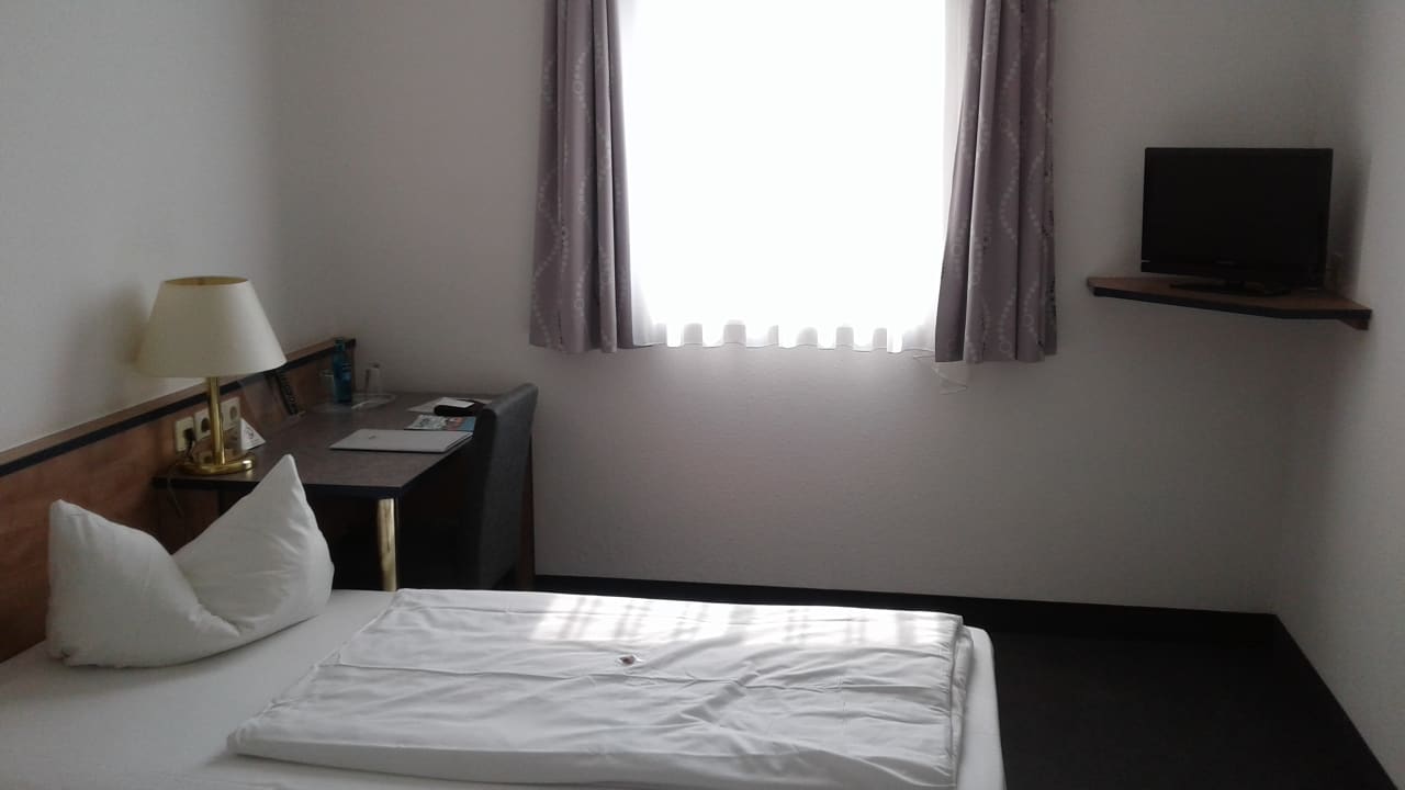Zimmer ACHAT Hotel Monheim am Rhein