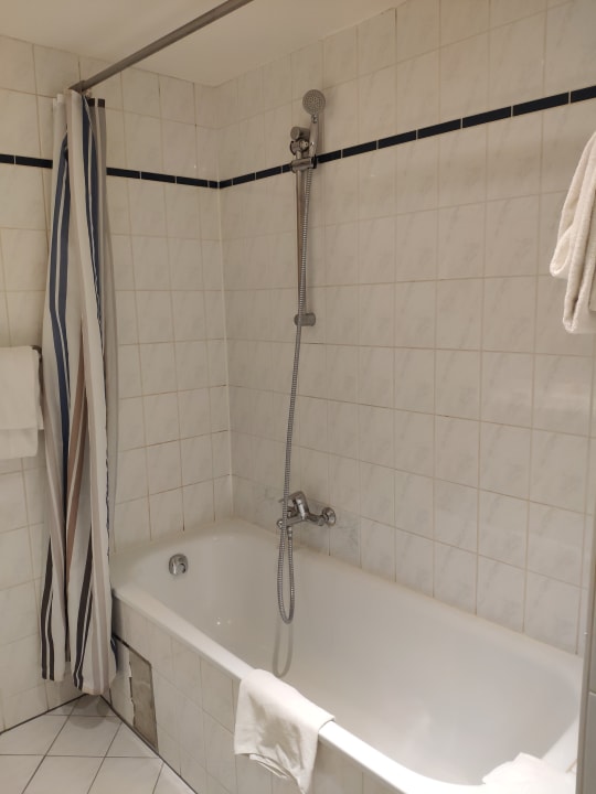 Zimmer Thon Residence Parnasse