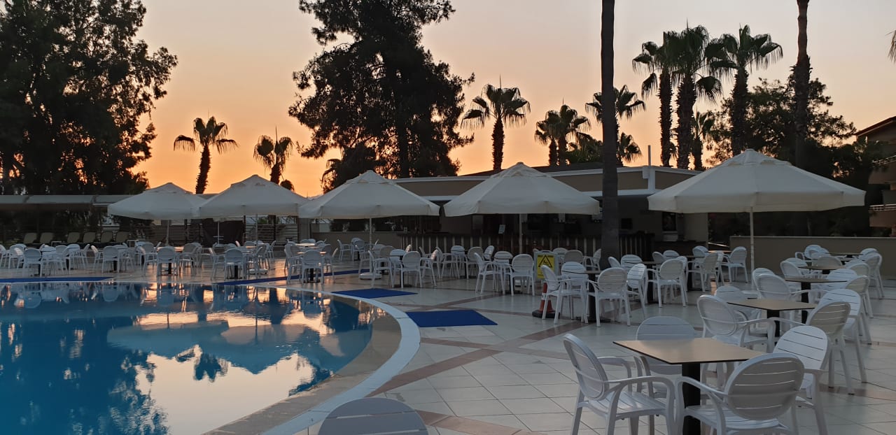 Pool Club Sidelya Hotel