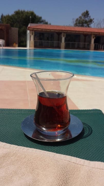 Türkischer Tee Hotel Club Nena
