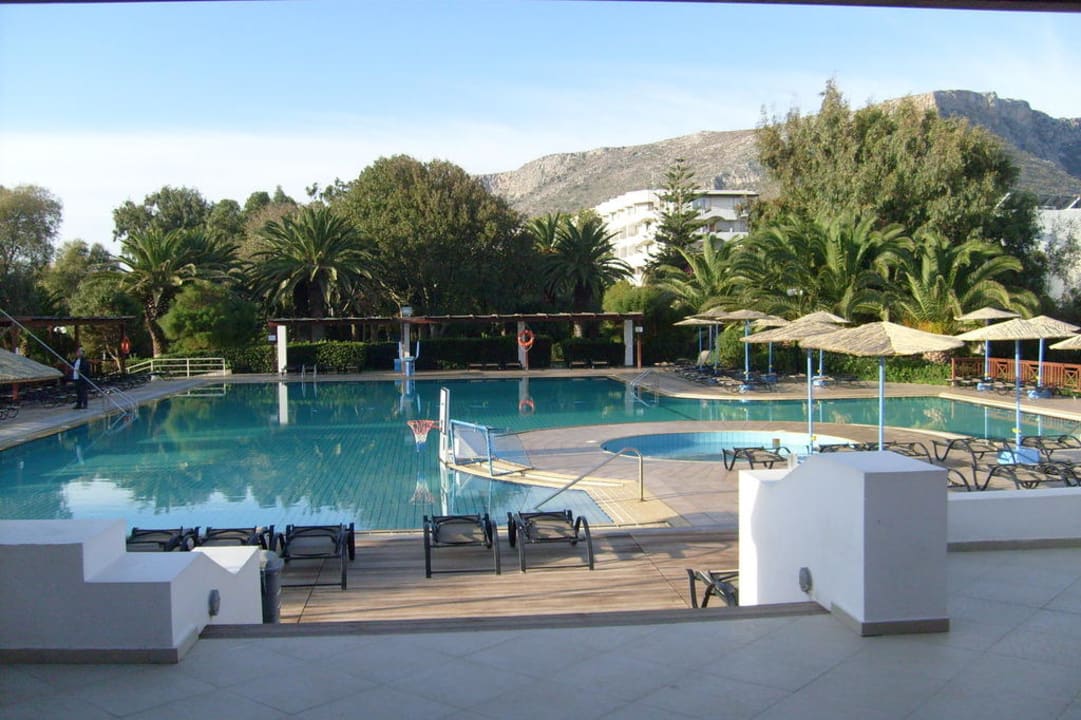 Blick von der Poolbar Apollonia Beach Resort & Spa