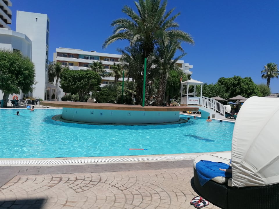 Pool Esperides Beach Resort