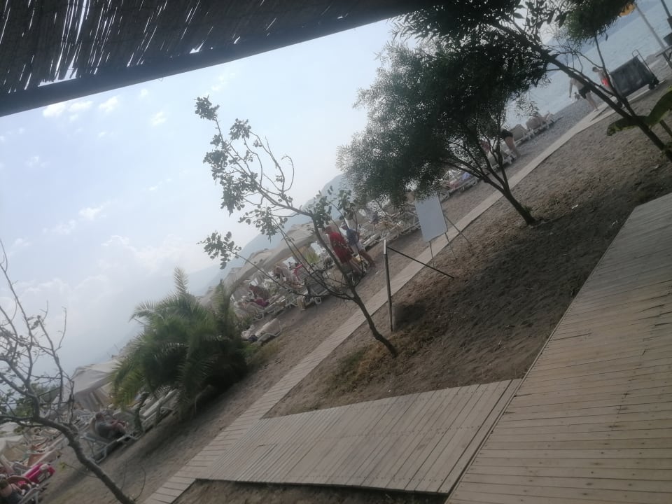 Strand Jiva Beach Resort