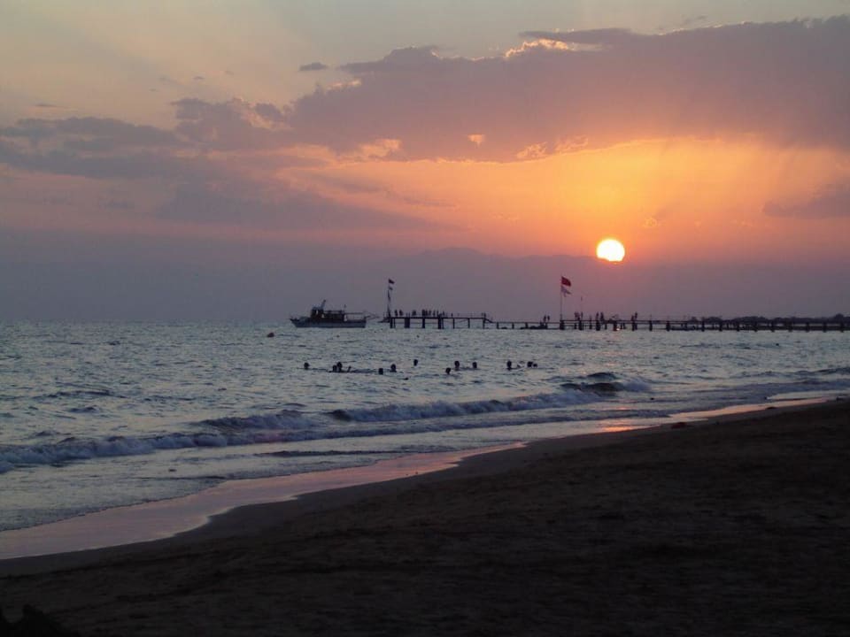 Закат VONRESORT Golden Beach