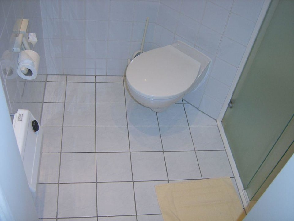 Dusch-WC Modul aus Plastik Center Hotel Alte Spinnerei