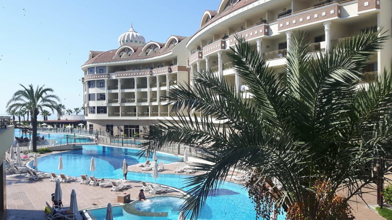 Pool Kirman Belazur Resort & Spa