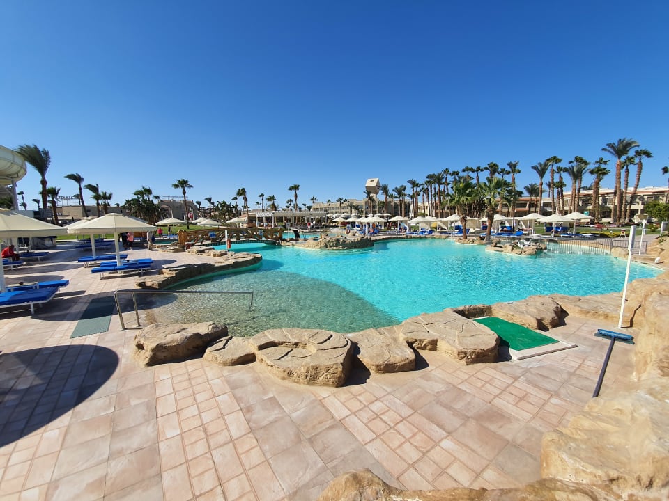 Pool Beach Albatros Resort