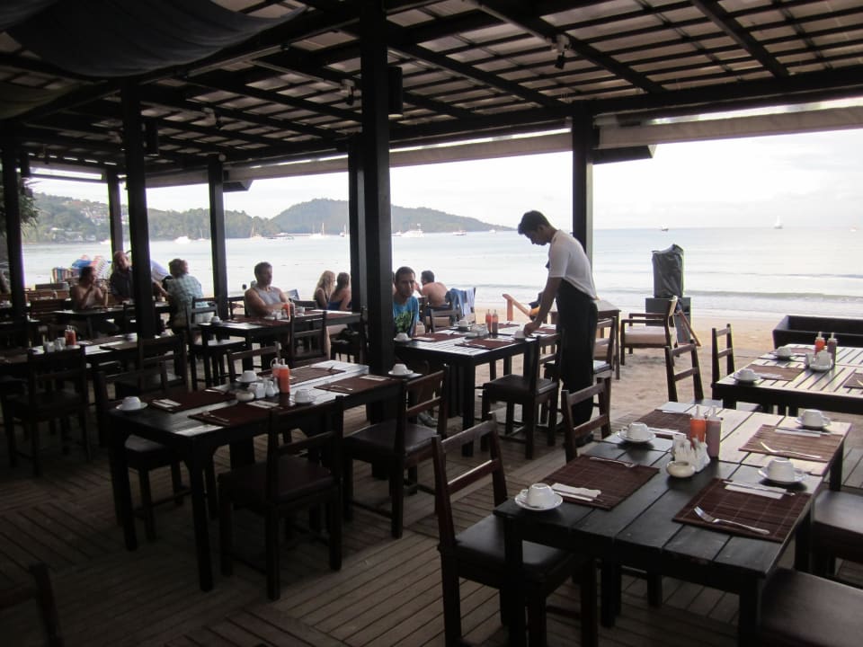 Restaurant direkt am Strand Hotel Patong Bay Garden