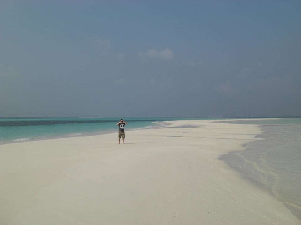 Zunge Kuredu Island Resort & Spa