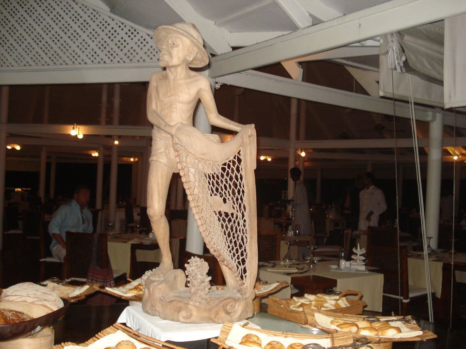 Teil der Deko - Brottisch Diamonds Thudufushi