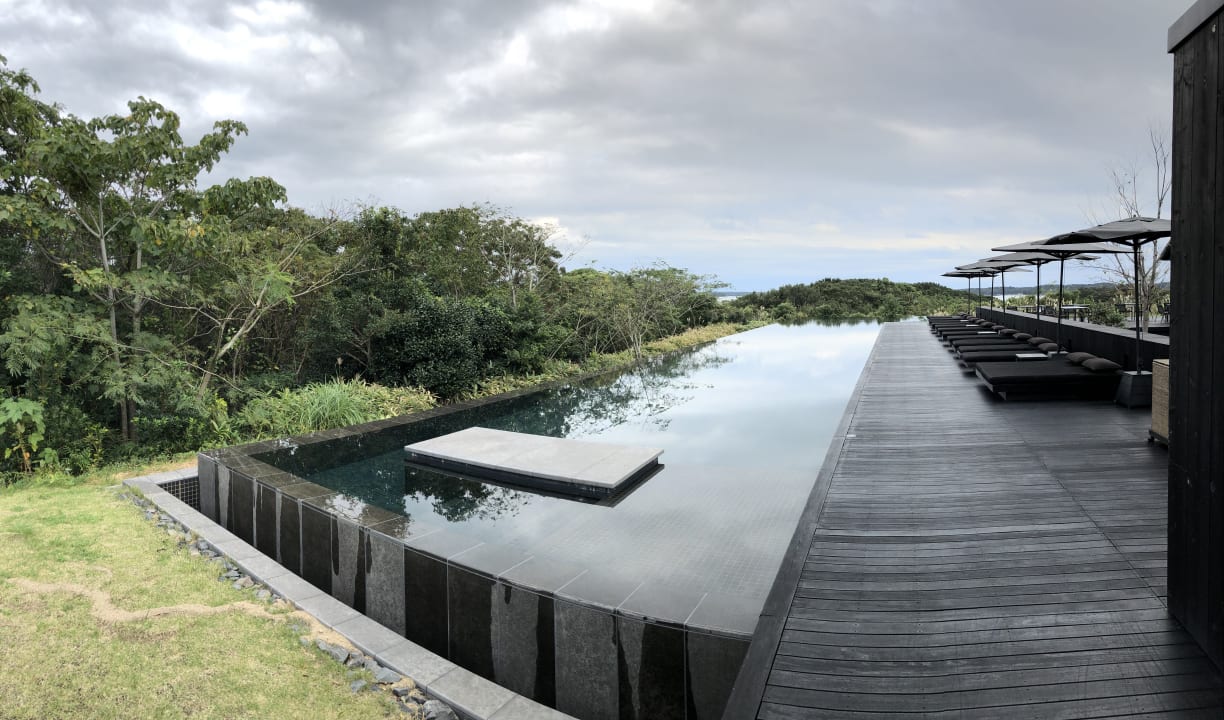 Pool Amanemu