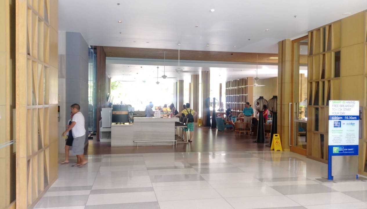 Lobby Holiday Inn Express Phuket Patong Beach Central