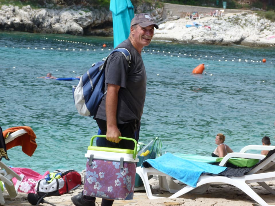 Getränkeverkäufer (Eiscreme, Bier, Cola, Wasser) Hotel Aurora