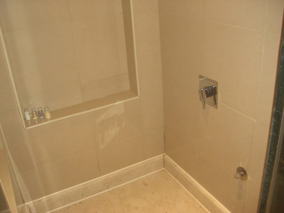 Dusche mit Dampfbad Premier Le Reve Hotel & Spa