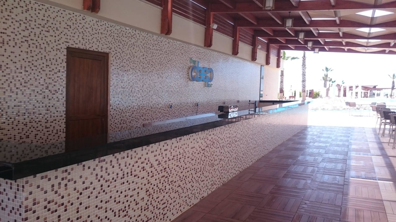 Poolbar Kirman Belazur Resort & Spa
