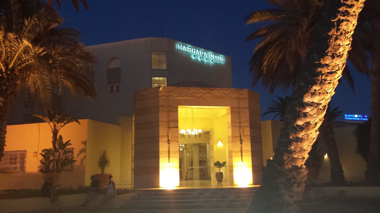 Eingang Hotel Marhaba Club