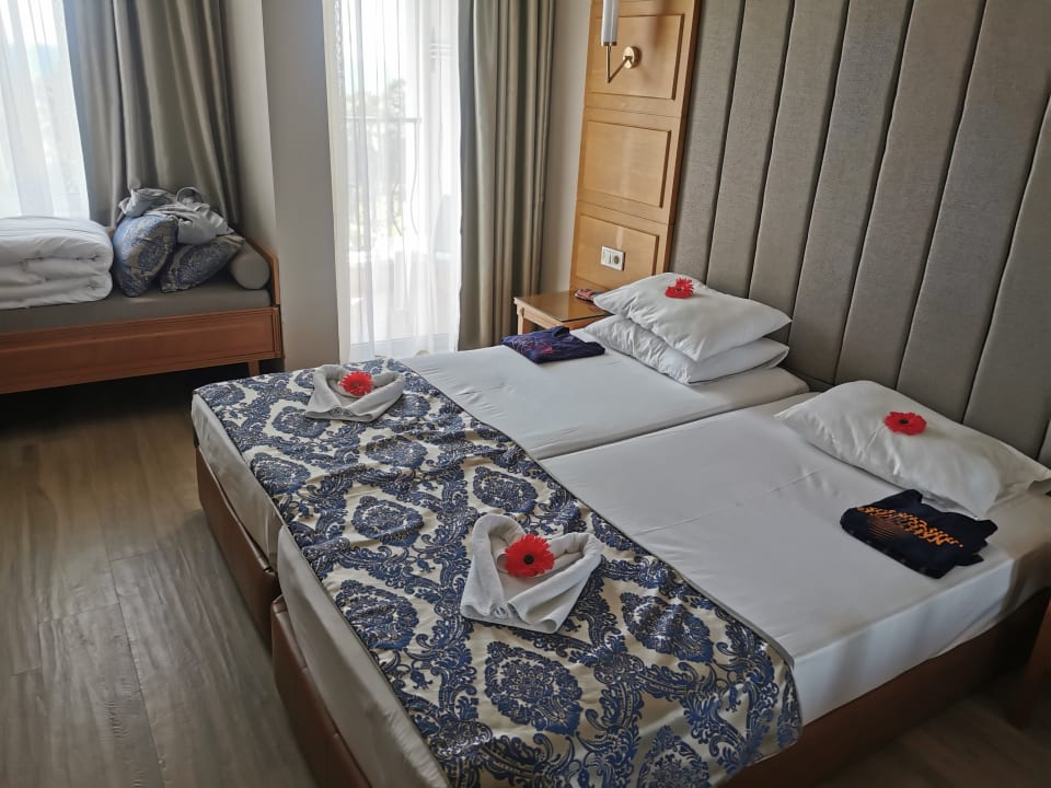 Zimmer Royal Atlantis Beach Hotel