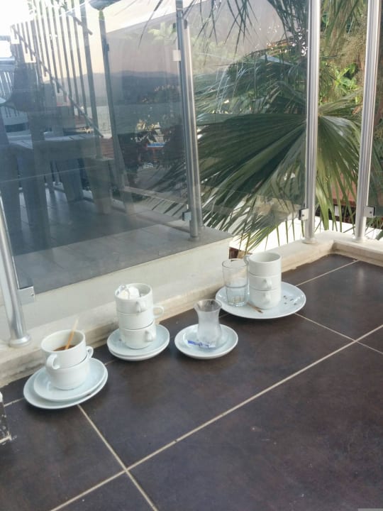 Reinigungskräfte überfordert Makri Beach Hotel