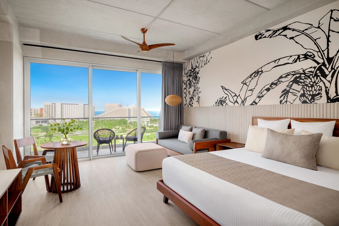 Zimmer Hyatt Vivid Grand Island