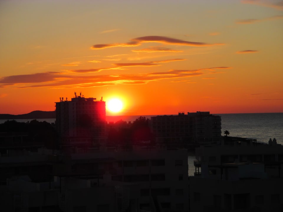 Sonnenuntergang, immer ein Traum. Hotel Osiris