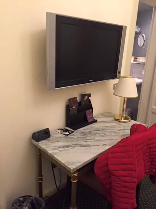 TV Hotel Sheraton Diana Majestic