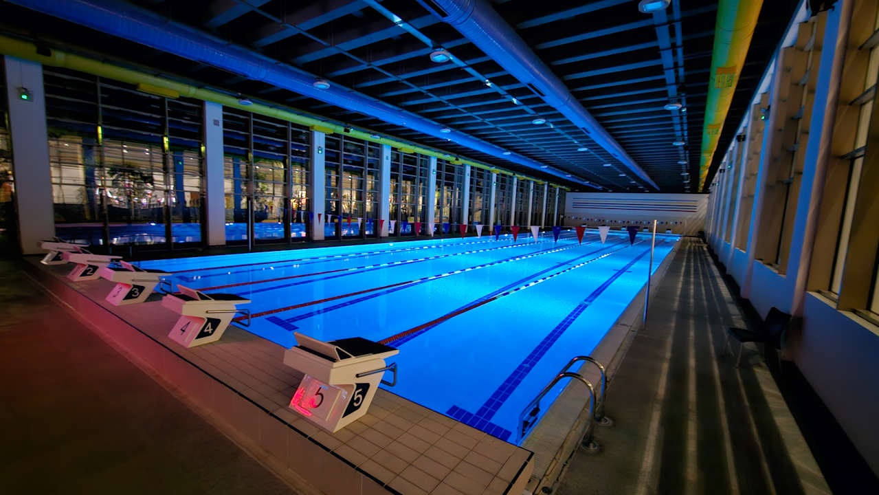 Sport & Freizeit Gloria Sports Arena