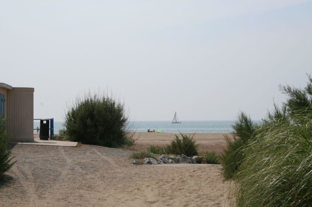 Weg zum Strand Hotel L'Oustal Des Mers