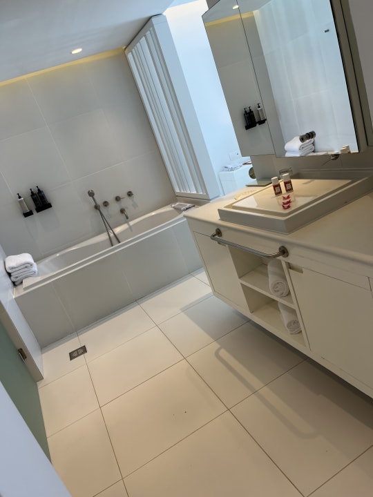 Zimmer Grecotel LUXME White