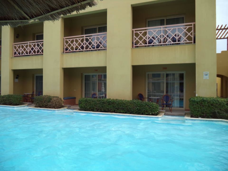 Hotel Zimmer mit Pooleingang Titanic Beach Spa & Aqua Park