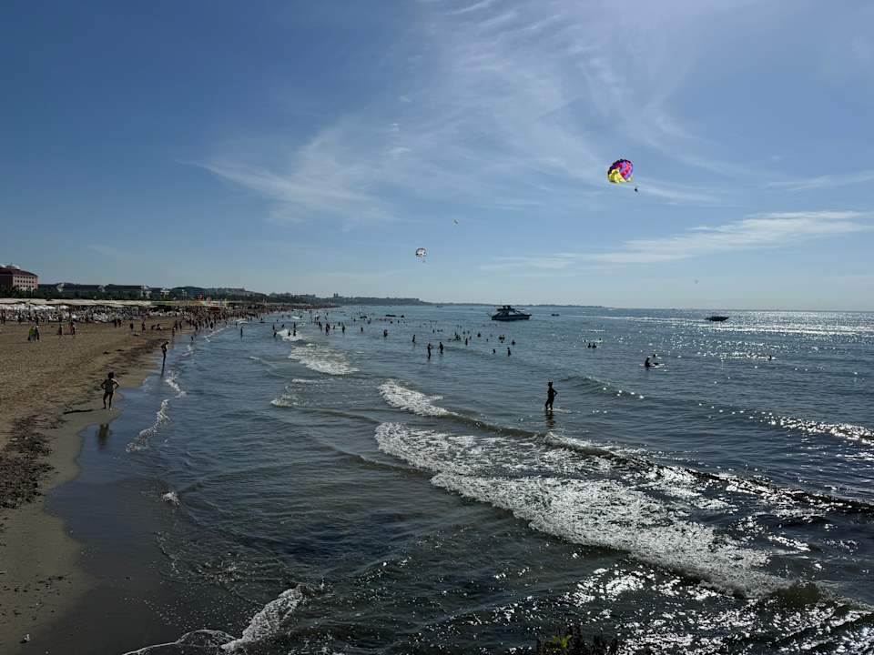 Strand Dream World Resort & Spa