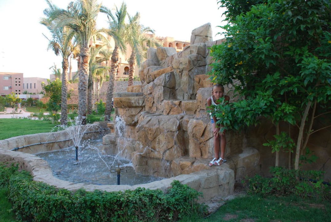 Ogród Rehana Royal Beach Resort Aqua Park & Spa