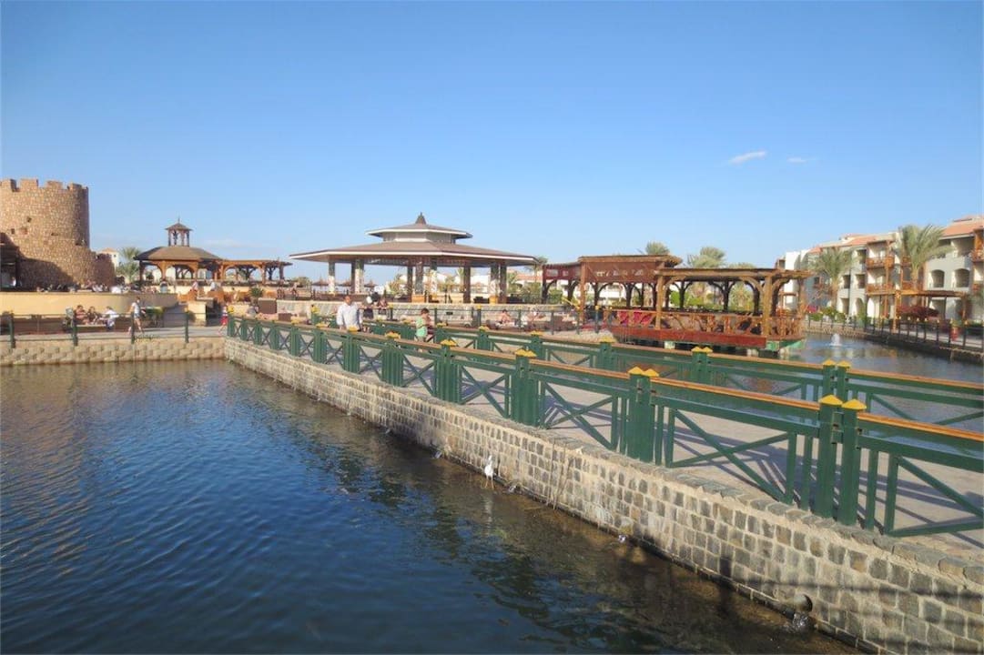 Brücke zur Castello Insel Pickalbatros Dana Beach Resort - Hurghada