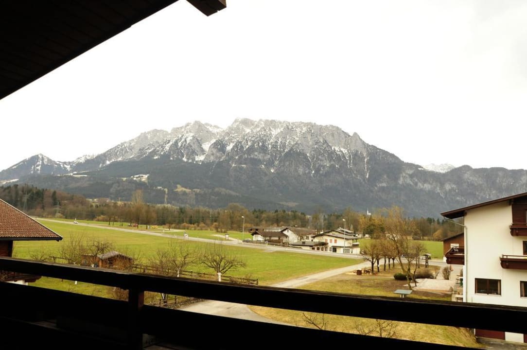 Ausblick vom Balkon Zimmer 9 Tirol Appartements Schwaiger