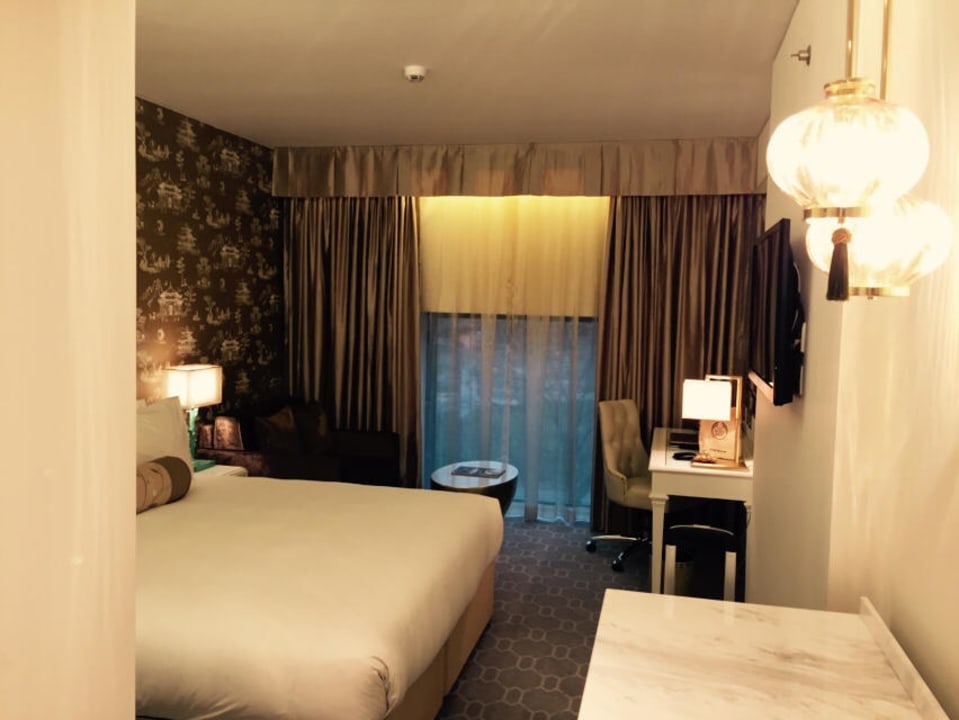 Bett/ Fenster Hotel Dorsett Shepherd's Bush