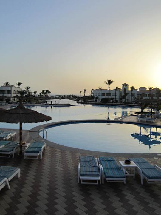 Pool/Lagune/Meer Pickalbatros Dana Beach Resort - Hurghada