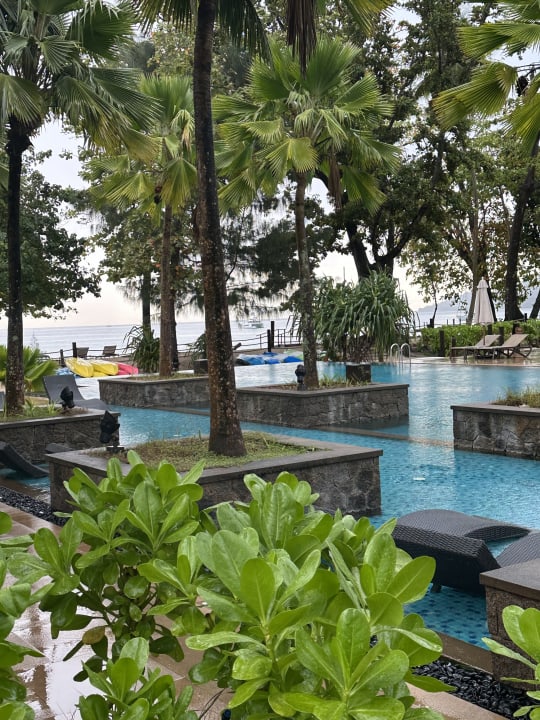 Pool STORY Seychelles