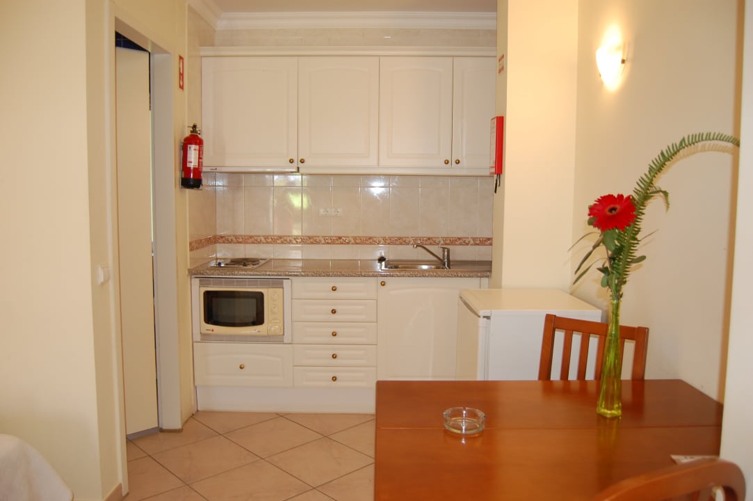 Zimmer Apartments Canavial I & II