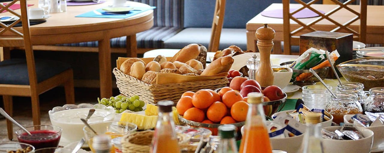 Reichhaltiges Frühstücksbuffet Hotel Bergbauer