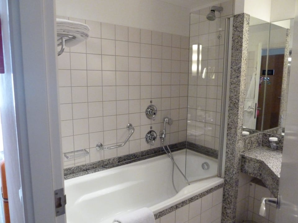 Bad Hilton Munich Airport