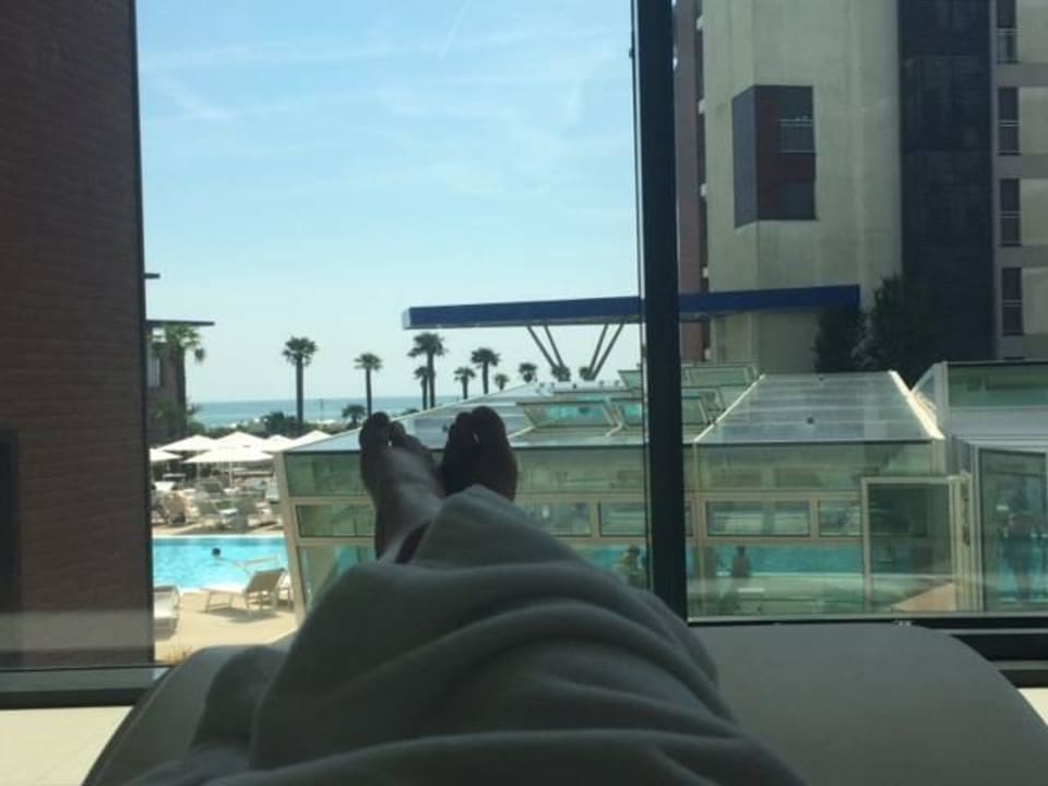 Vom Wellnessbereich direkt aufs Meer! Almar Jesolo Resort & Spa