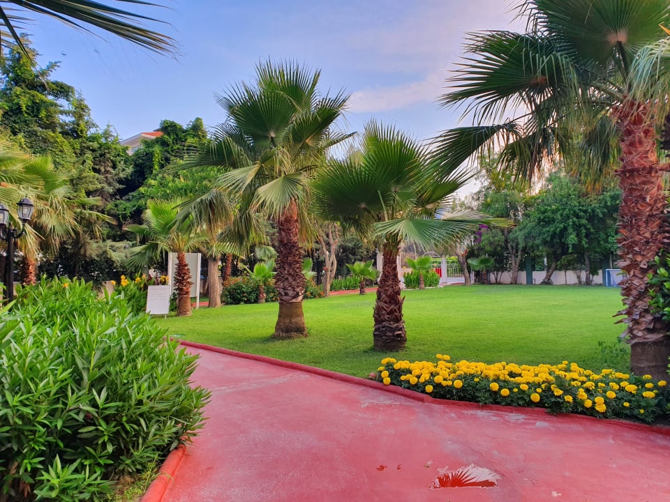 Gartenanlage Side Breeze Hotel