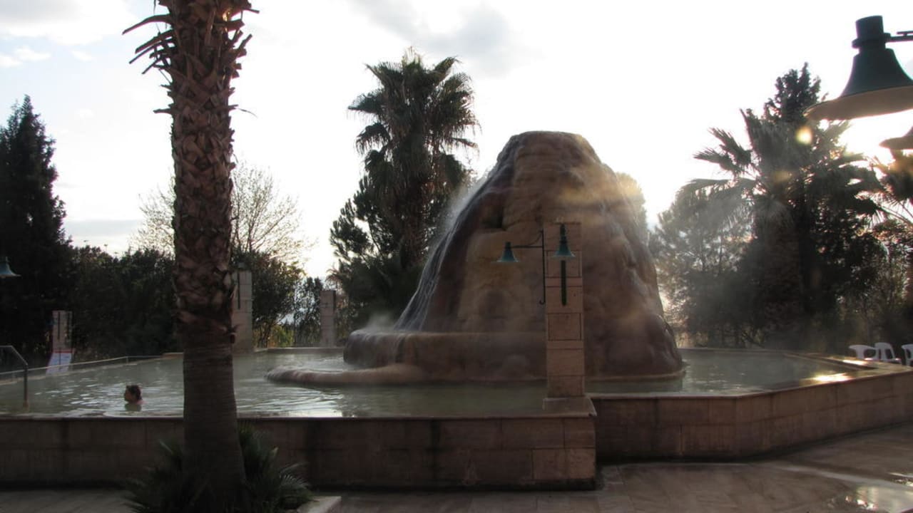 Sieht ganz nett aus! Polat Thermal Hotel