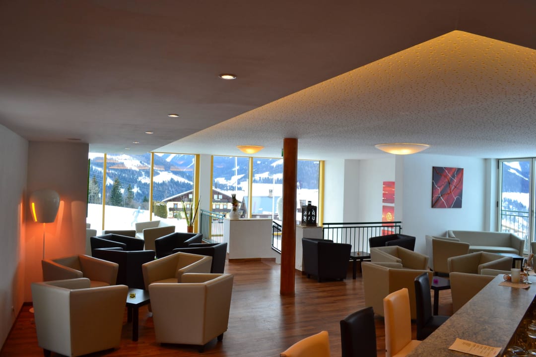 Gemütliche Hotel-Lounge Premium Wanderhotel Steirerhof