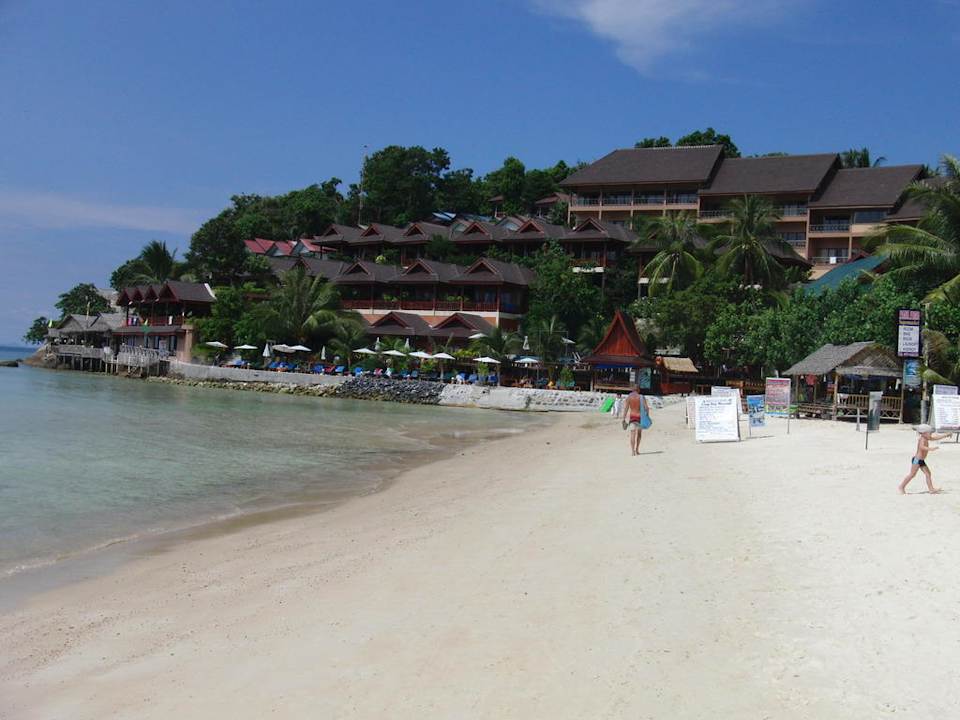 Strand in Nordrichtung Long Bay Resort Koh Phangan