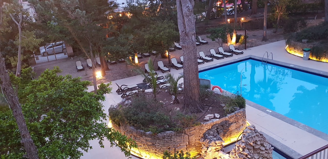 Pool Aparthotel Houm Plaza Son Rigo