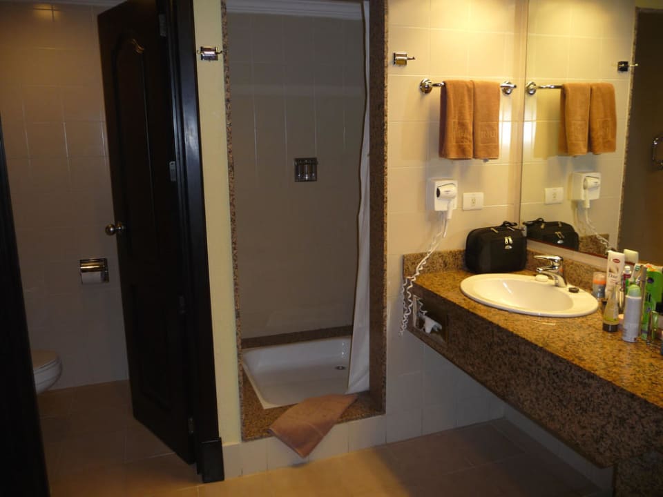 Bad Hotel Riu Tequila