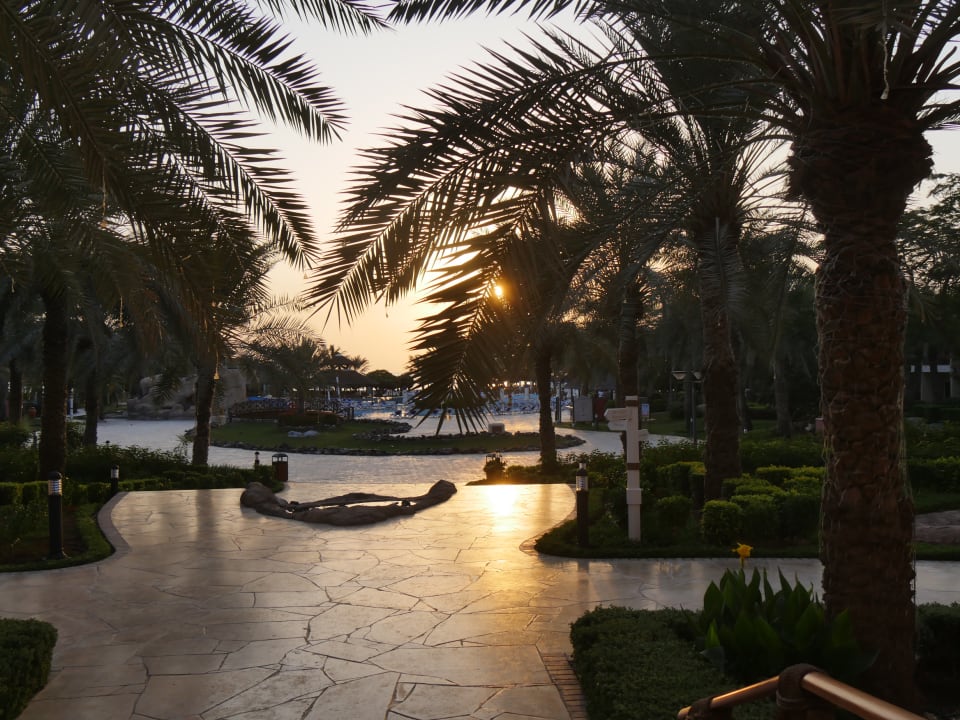 Gartenanlage Fujairah Rotana Resort & Spa